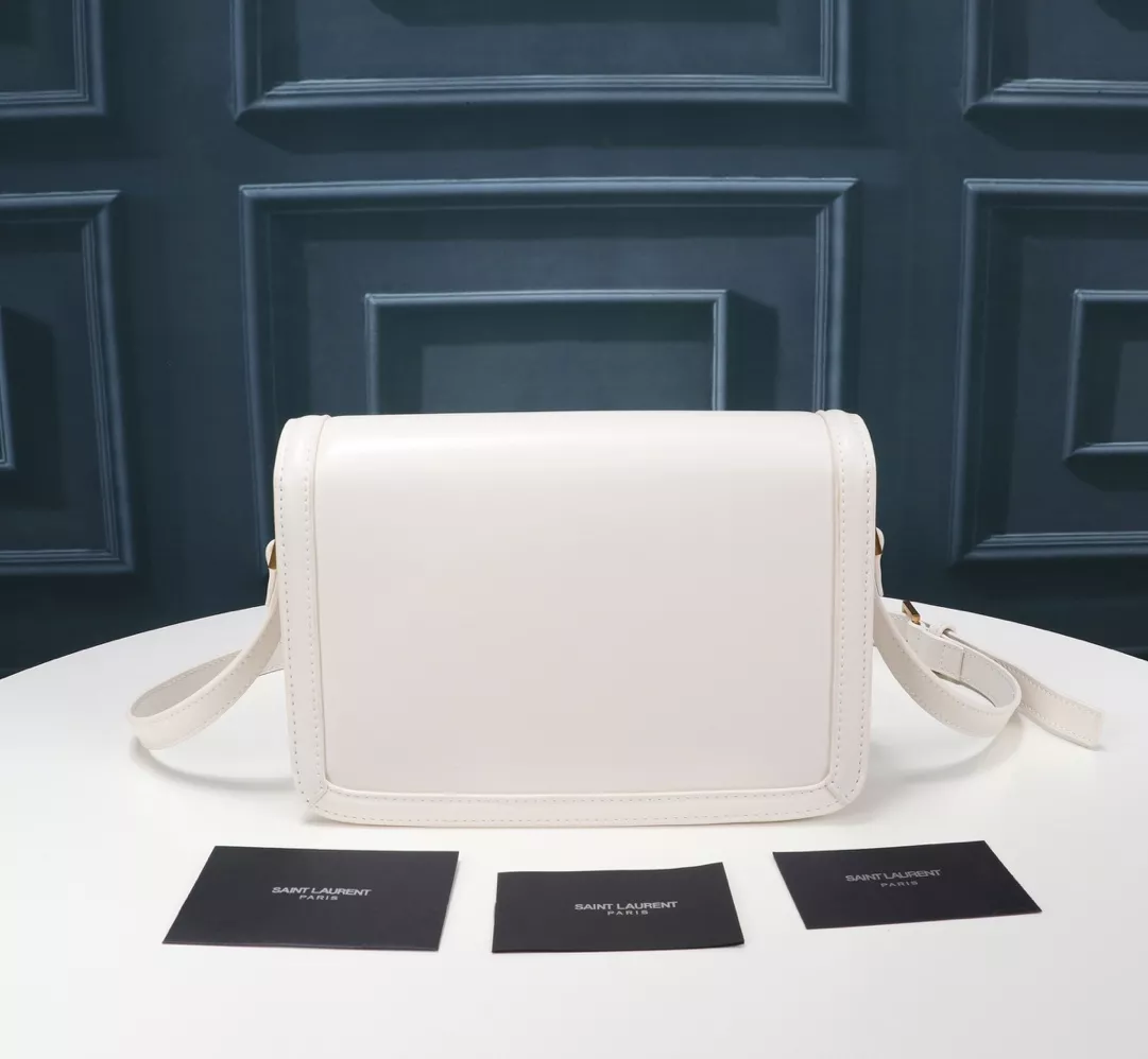 Resilient 9256 Yves Saint Laurent YSL AAA Quality Messenger Bags For Women