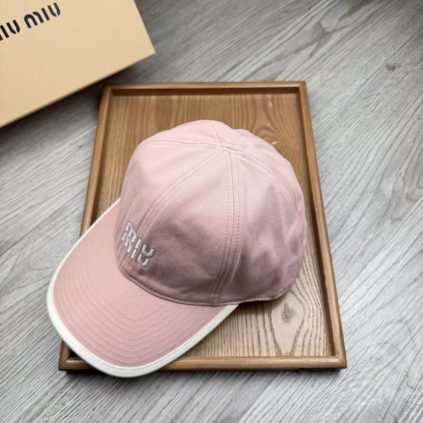Resilient 9317 MIU MIU Caps