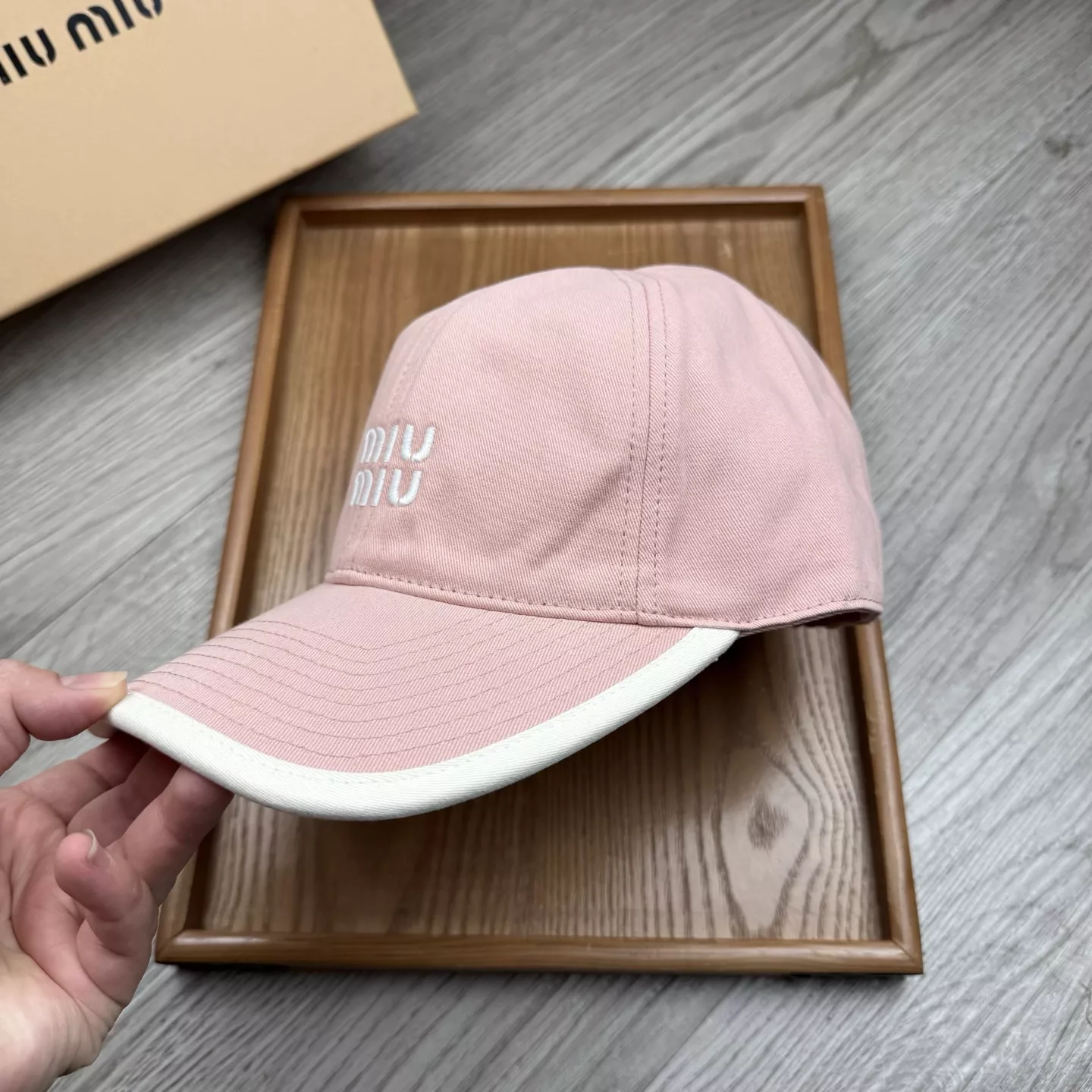 Resilient 9317 MIU MIU Caps