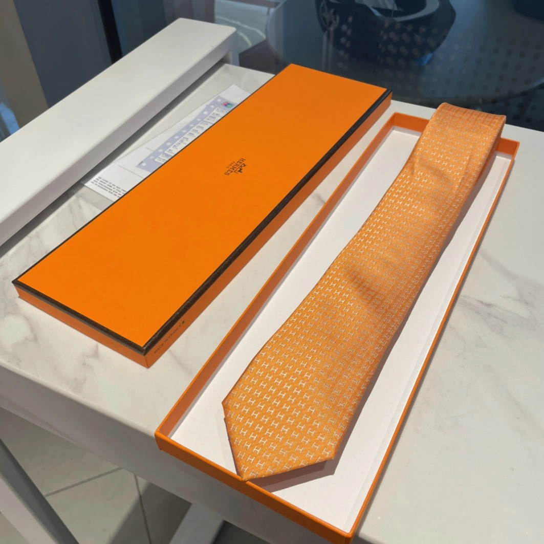 Resilient 9490 Hermes Necktie For Men