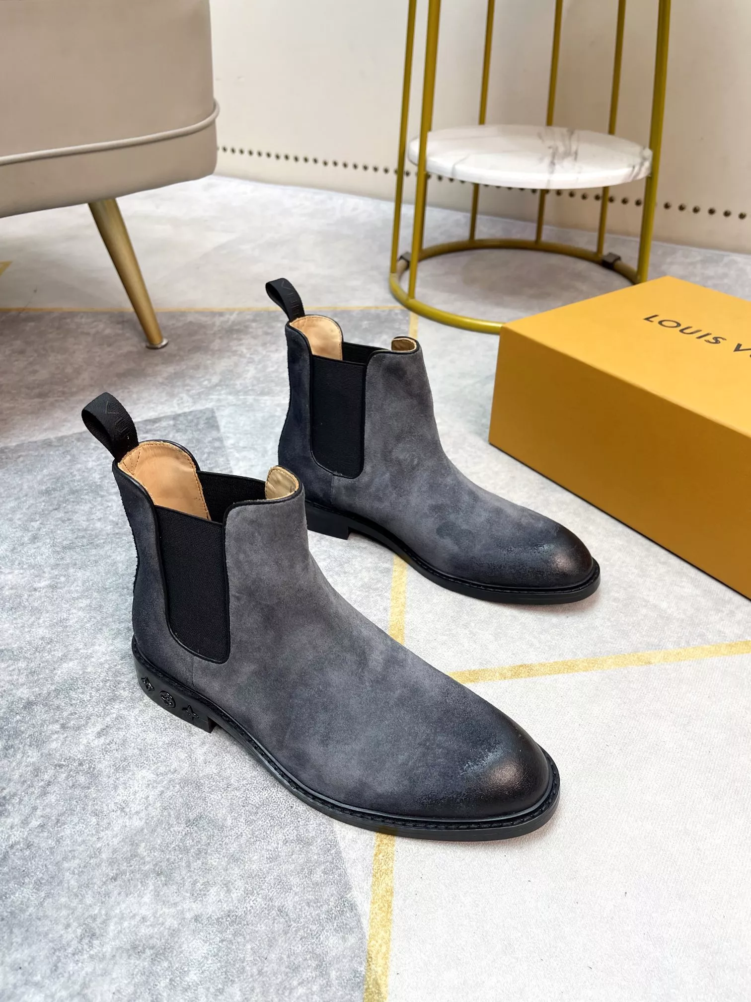 Resilient 9660 Louis Vuitton Boots For Men