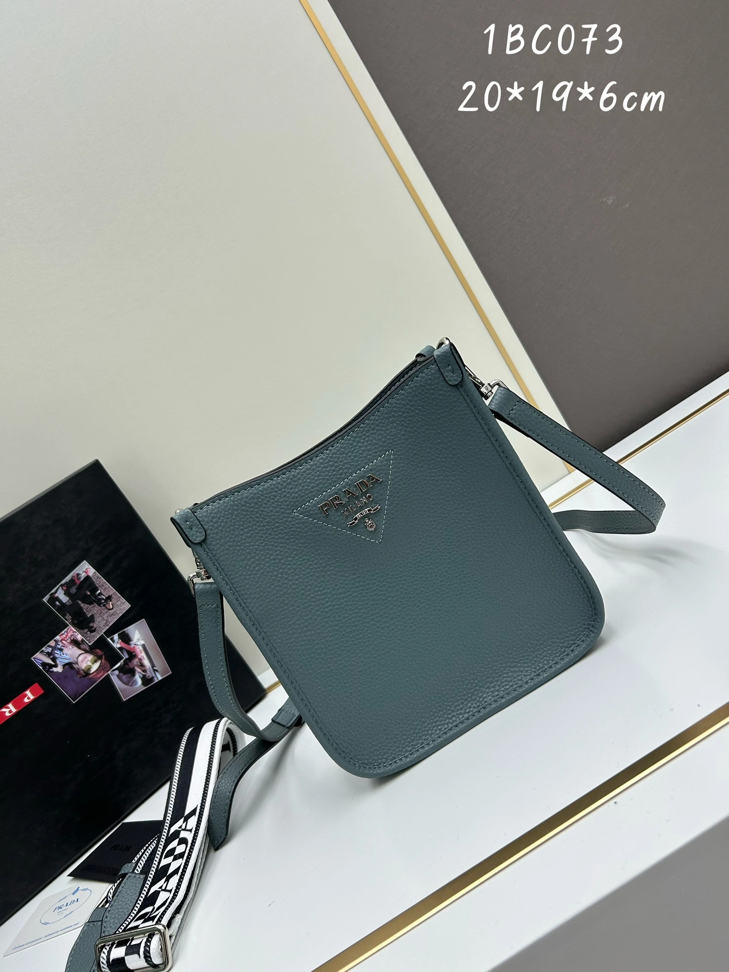 Resilient 9709 Prada AAA Quality Messenger Bags For Women