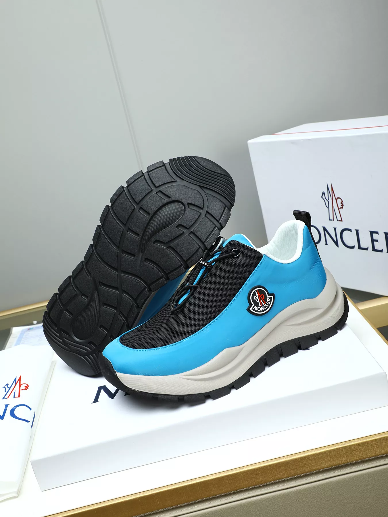 Resilient 9956 Moncler Casual Shoes For Men