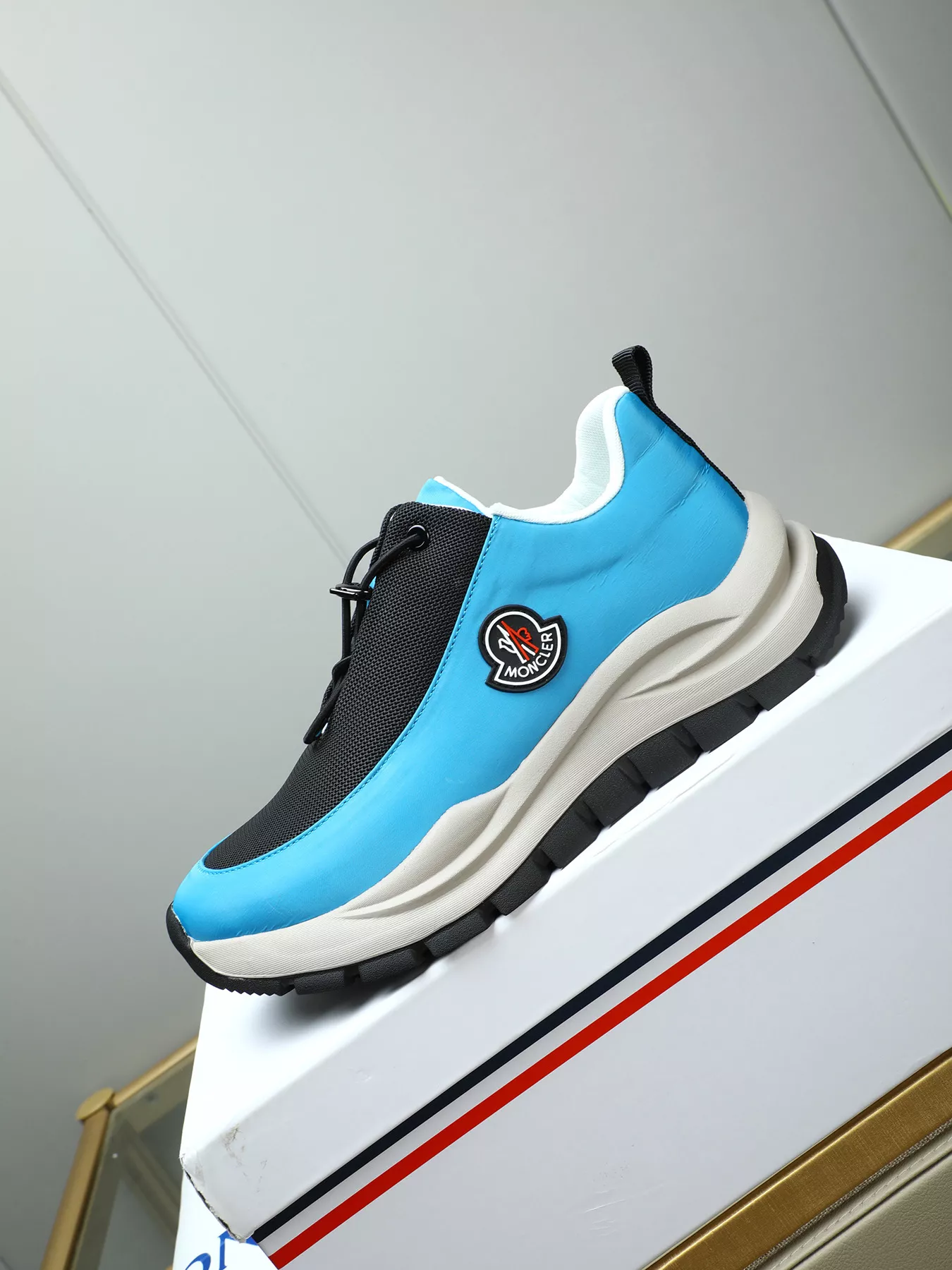 Resilient 9956 Moncler Casual Shoes For Men