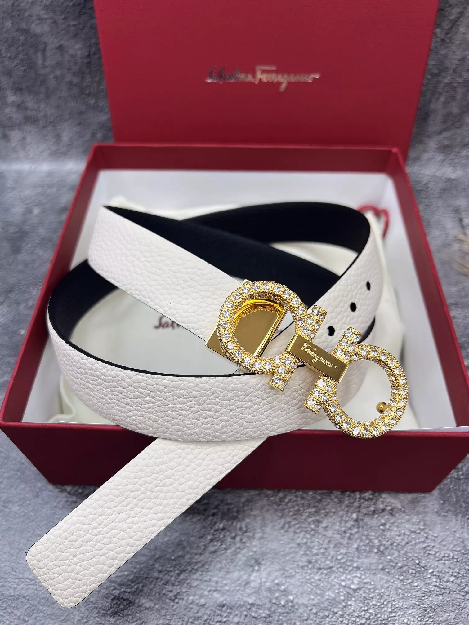 Salvatore Ferragamo AAA Quality Belts In 2.5cm For Women Reliable 6384