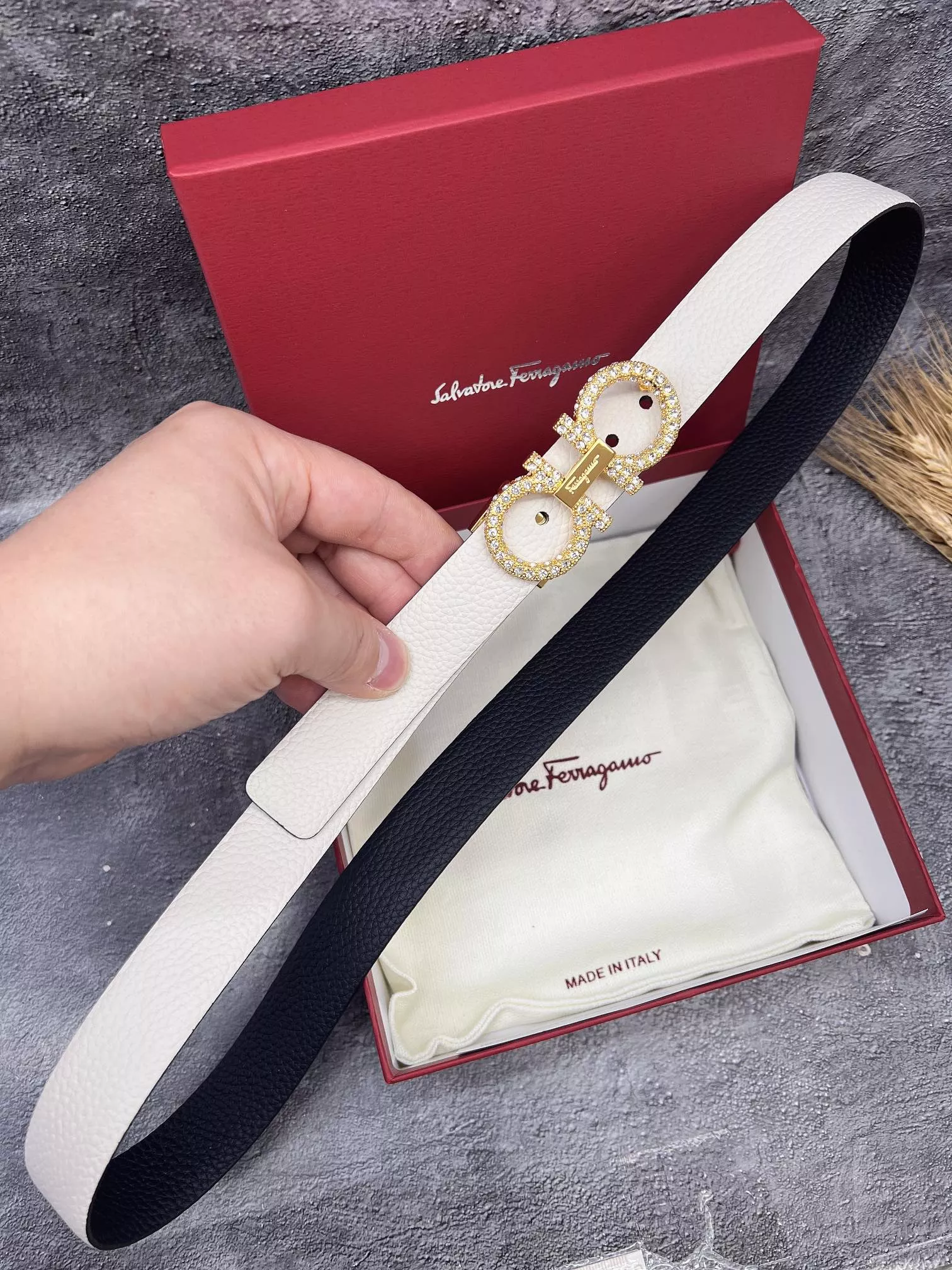 Salvatore Ferragamo AAA Quality Belts In 2.5cm For Women Reliable 6384