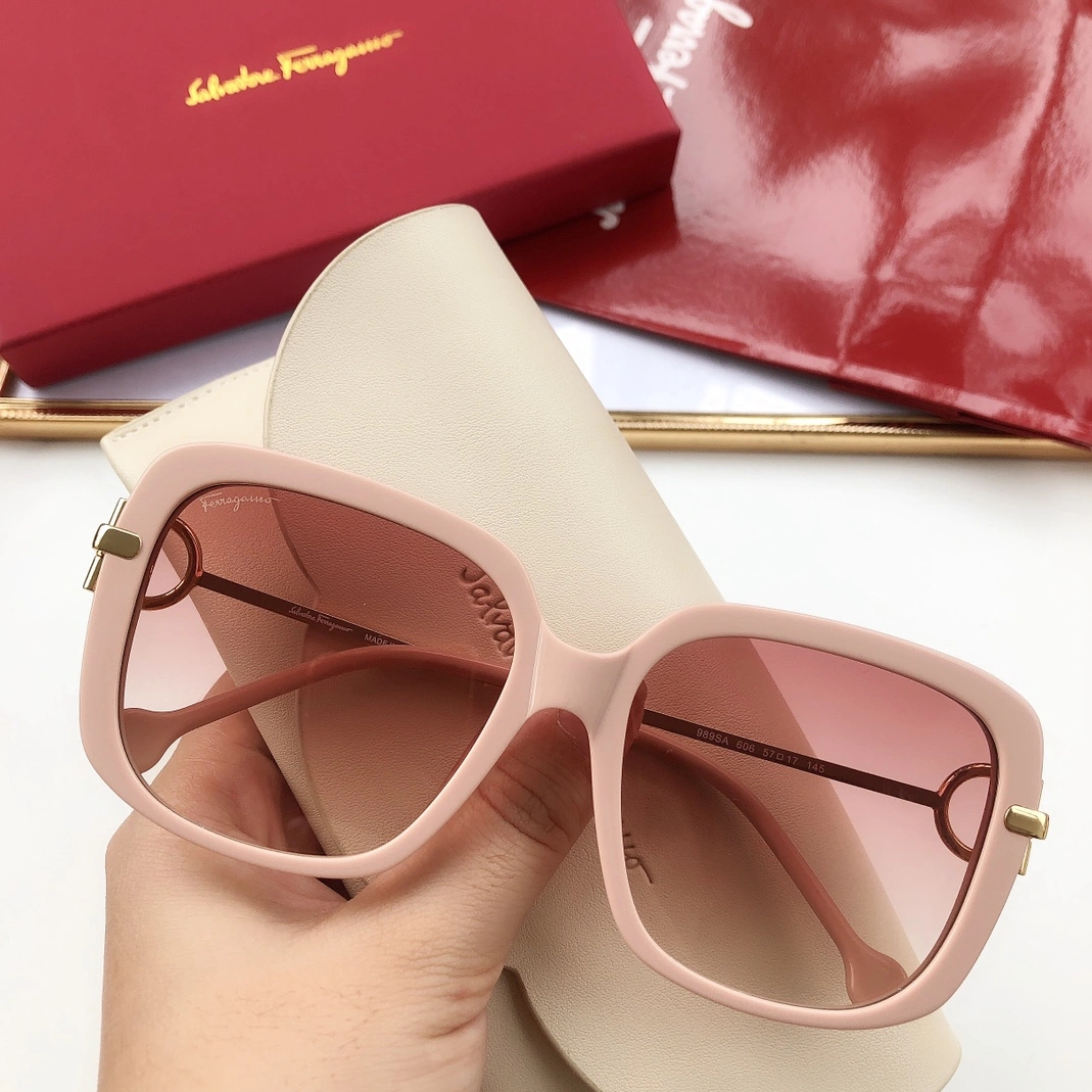Salvatore Ferragamo AAA Quality Sunglasses Cozy 622