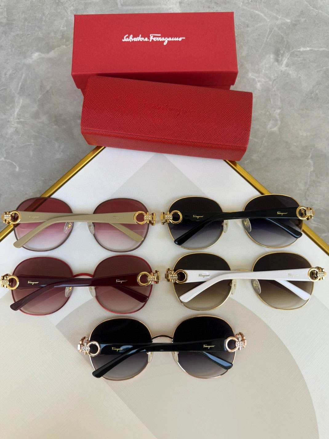 Salvatore Ferragamo AAA Quality Sunglasses Functional 7292