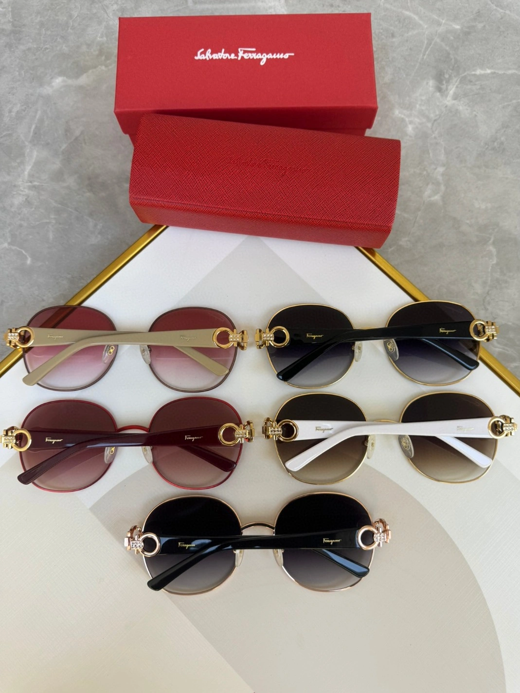 Salvatore Ferragamo AAA Quality Sunglasses Lightweight 9320