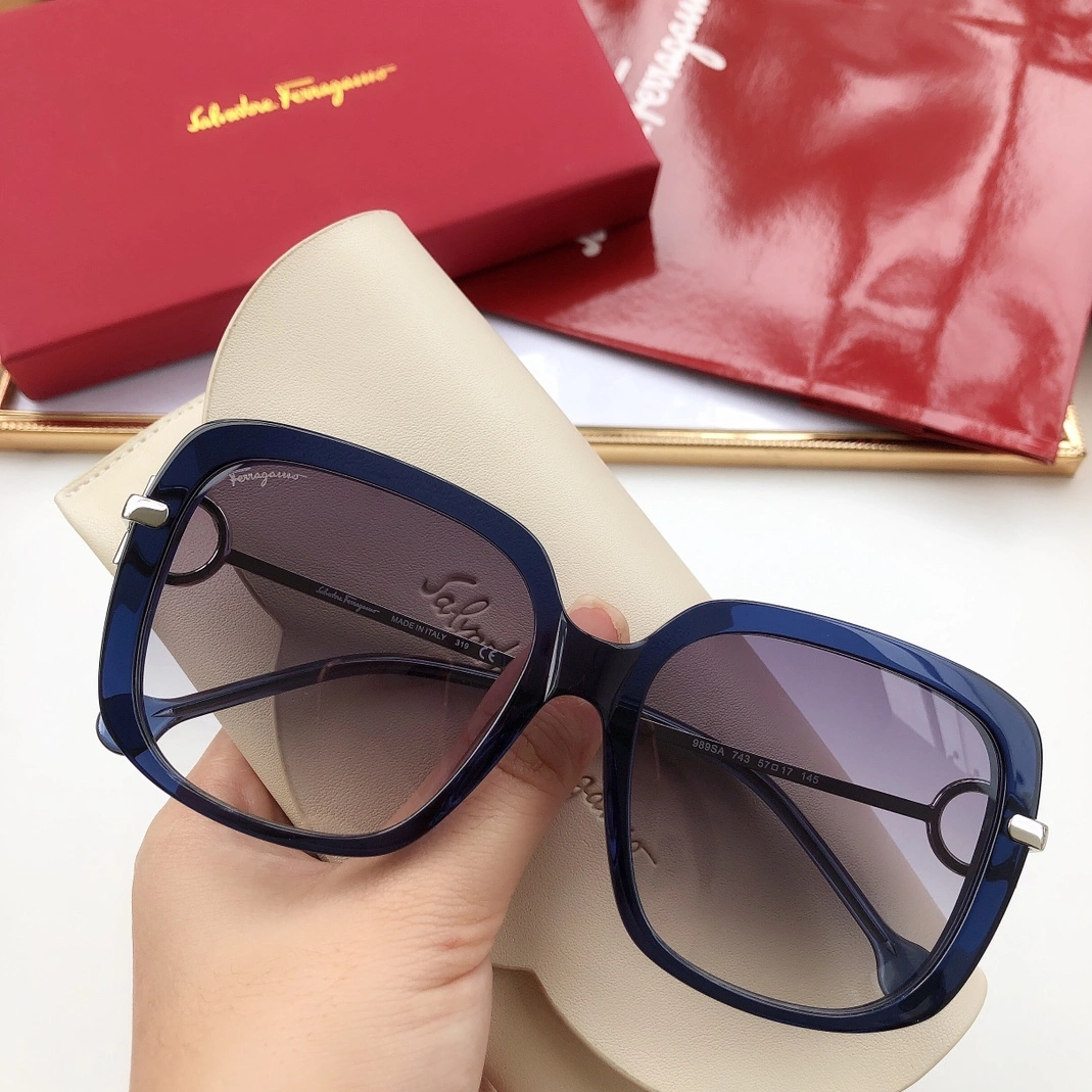 Salvatore Ferragamo AAA Quality Sunglasses Practical 5220