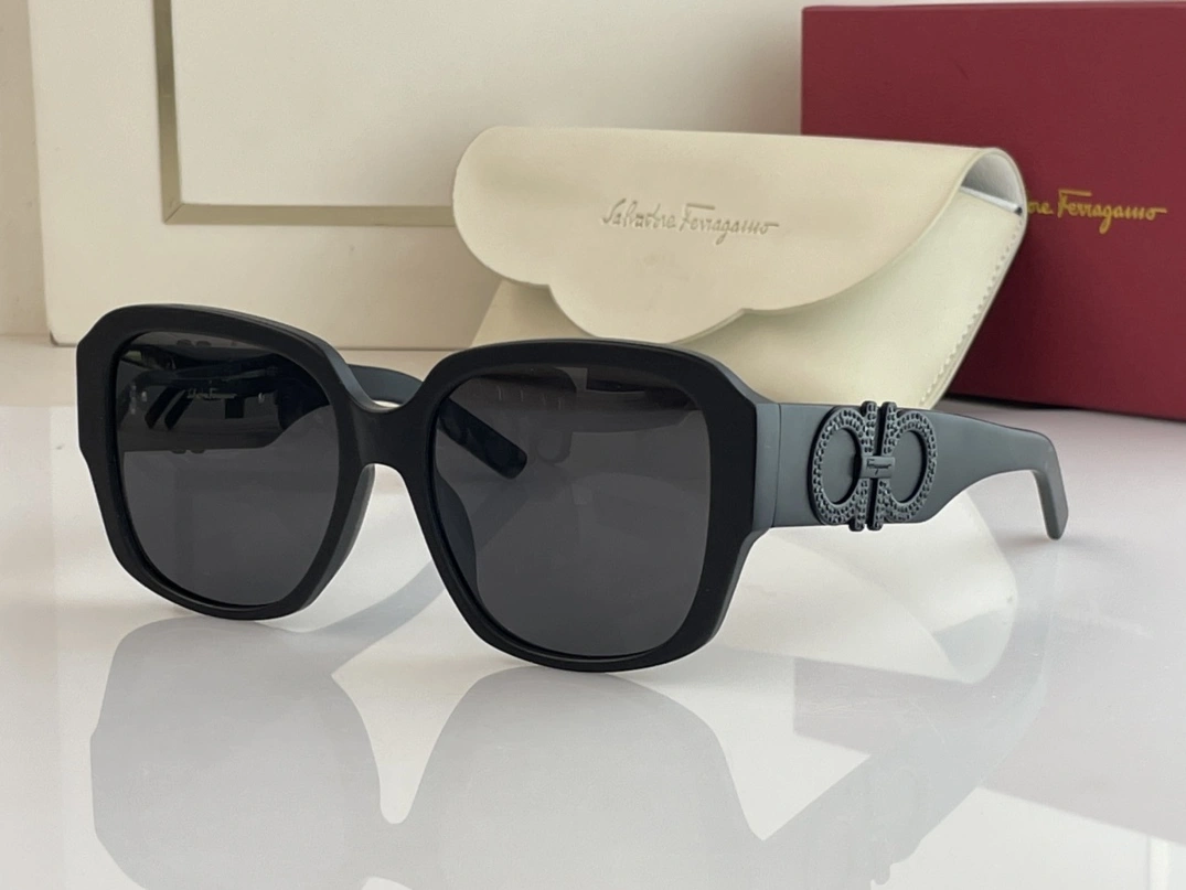 Salvatore Ferragamo AAA Quality Sunglasses Sophisticated 3934