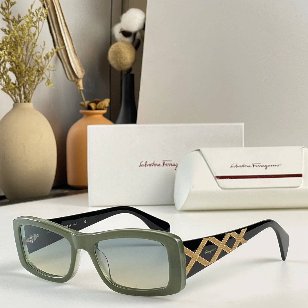 Salvatore Ferragamo AAA Quality Sunglasses Trendy 6436