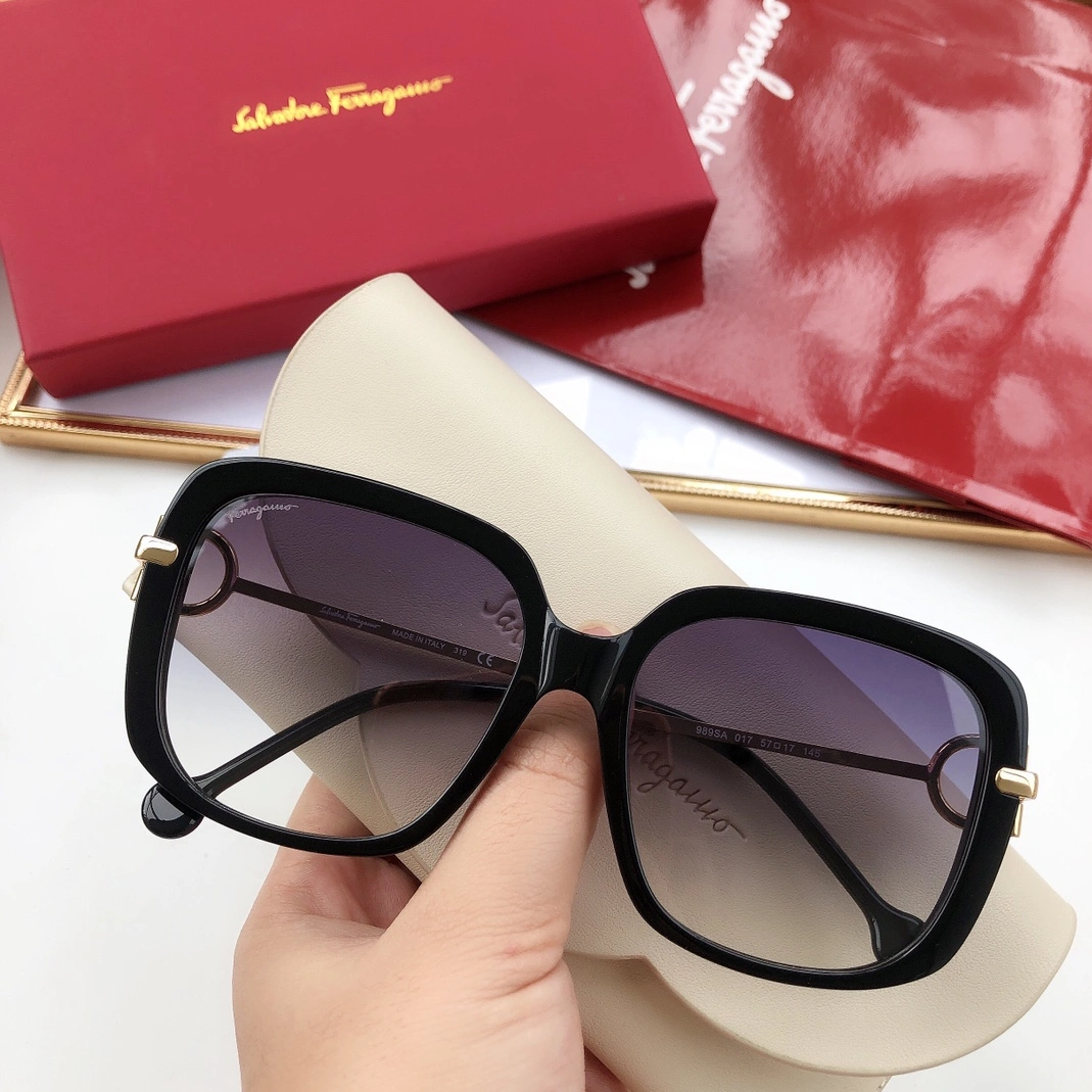 Salvatore Ferragamo AAA Quality Sunglasses Vibrant 2980