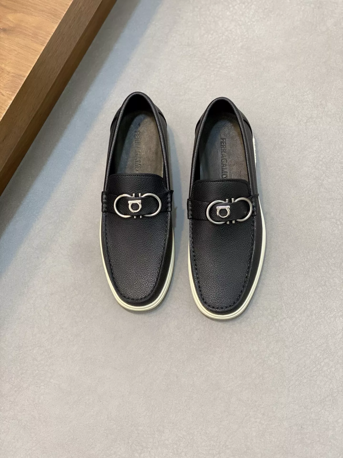 Salvatore Ferragamo Casual Shoes For Men BestValue 1158