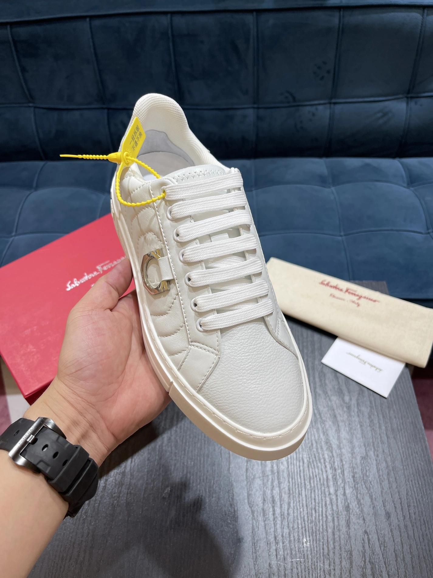 Salvatore Ferragamo Casual Shoes For Men Bold 6984
