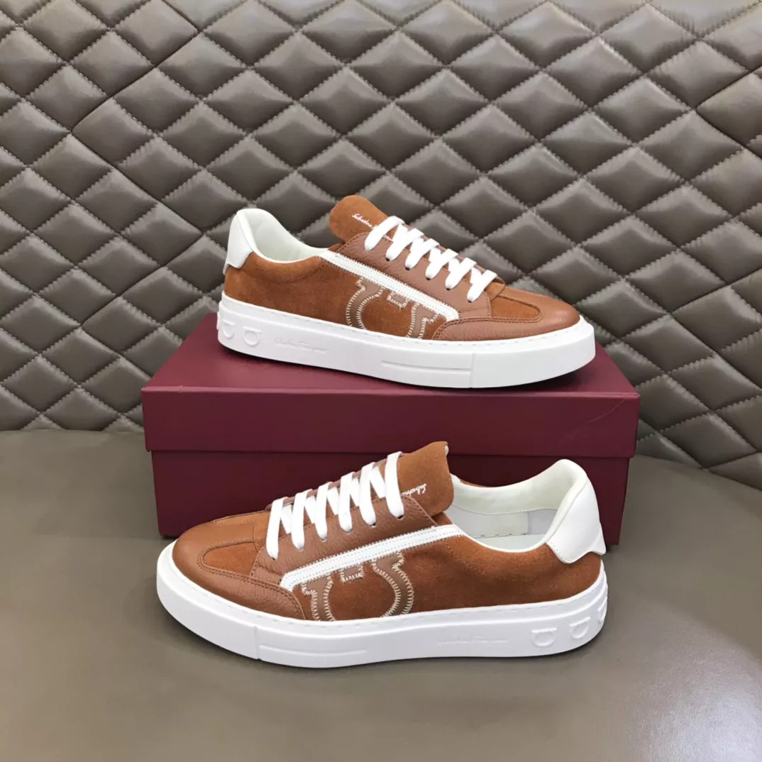 Salvatore Ferragamo Casual Shoes For Men Classic 5565