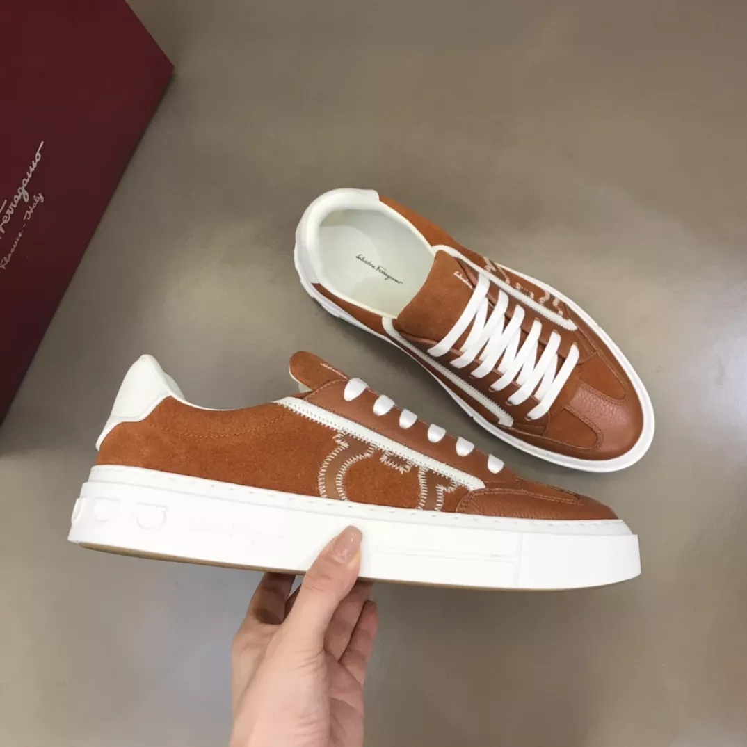 Salvatore Ferragamo Casual Shoes For Men Classic 5565