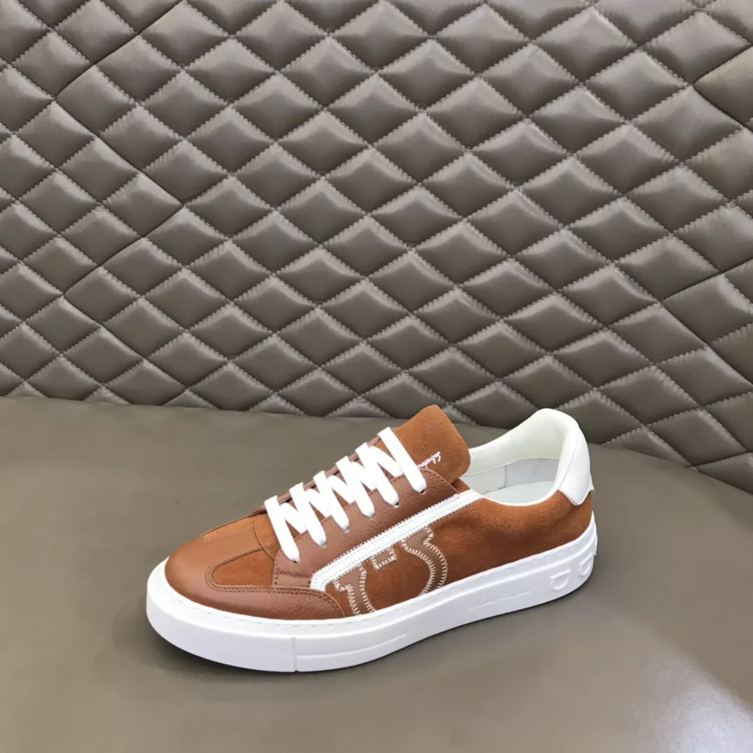 Salvatore Ferragamo Casual Shoes For Men Classic 5565