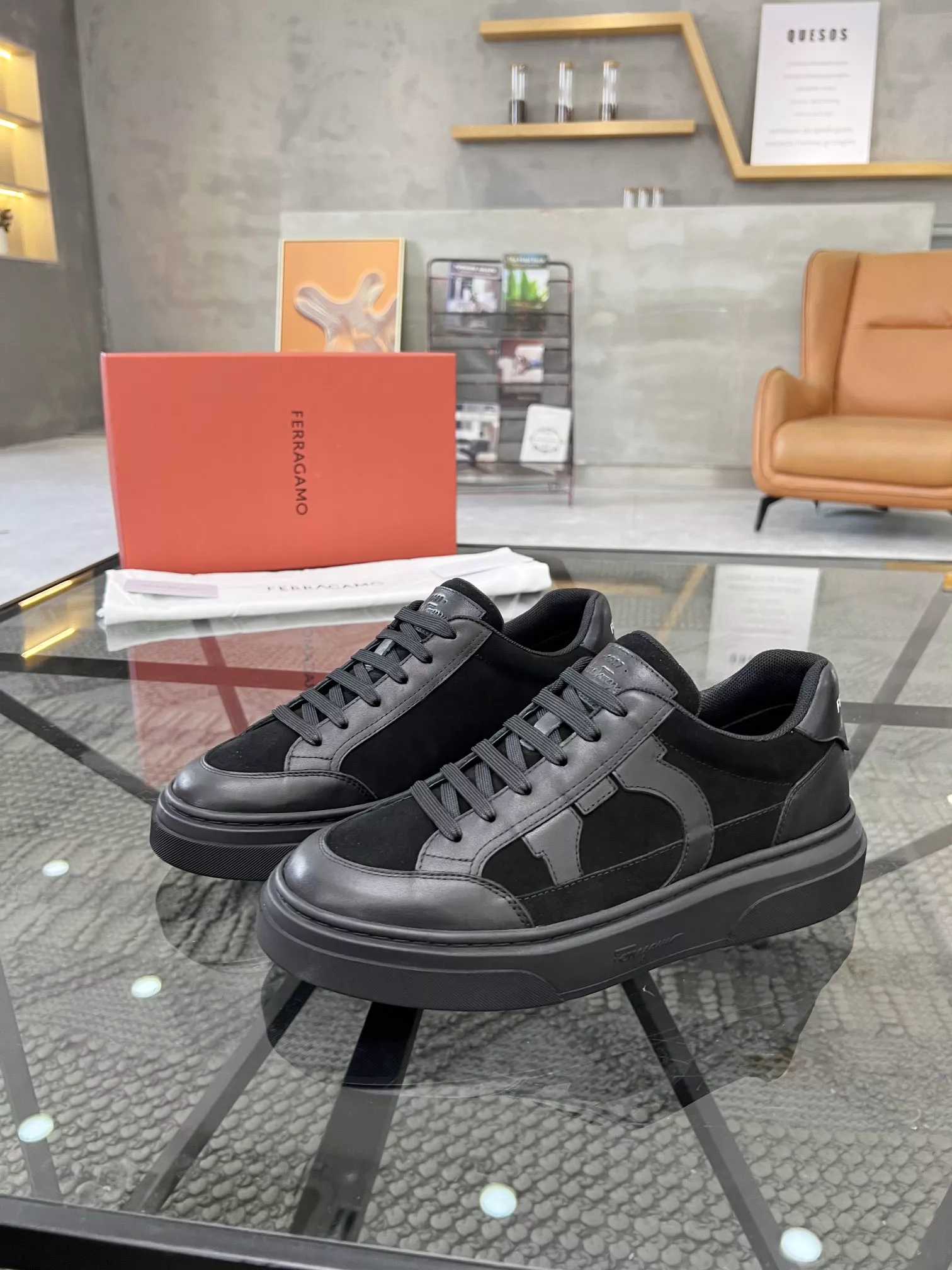 Salvatore Ferragamo Casual Shoes For Men Classic 8713