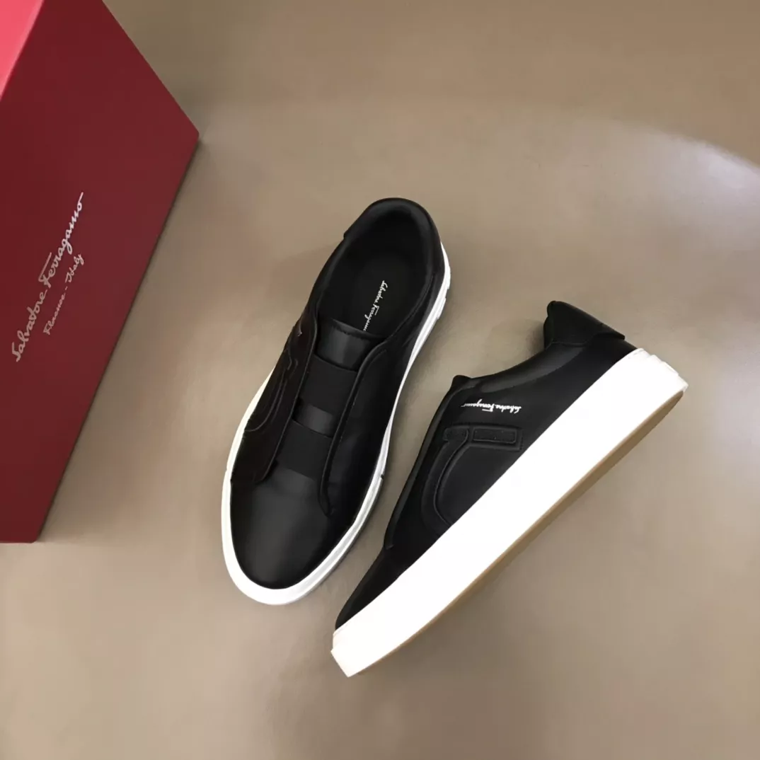 Salvatore Ferragamo Casual Shoes For Men Compact 5674