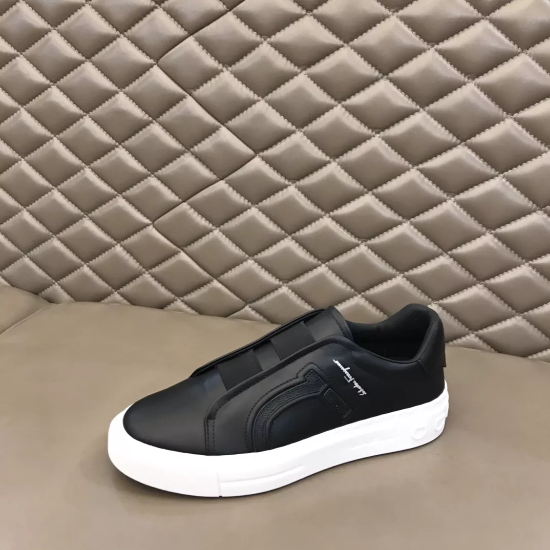 Salvatore Ferragamo Casual Shoes For Men Compact 5674