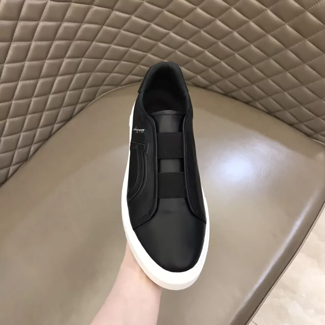 Salvatore Ferragamo Casual Shoes For Men Compact 5674