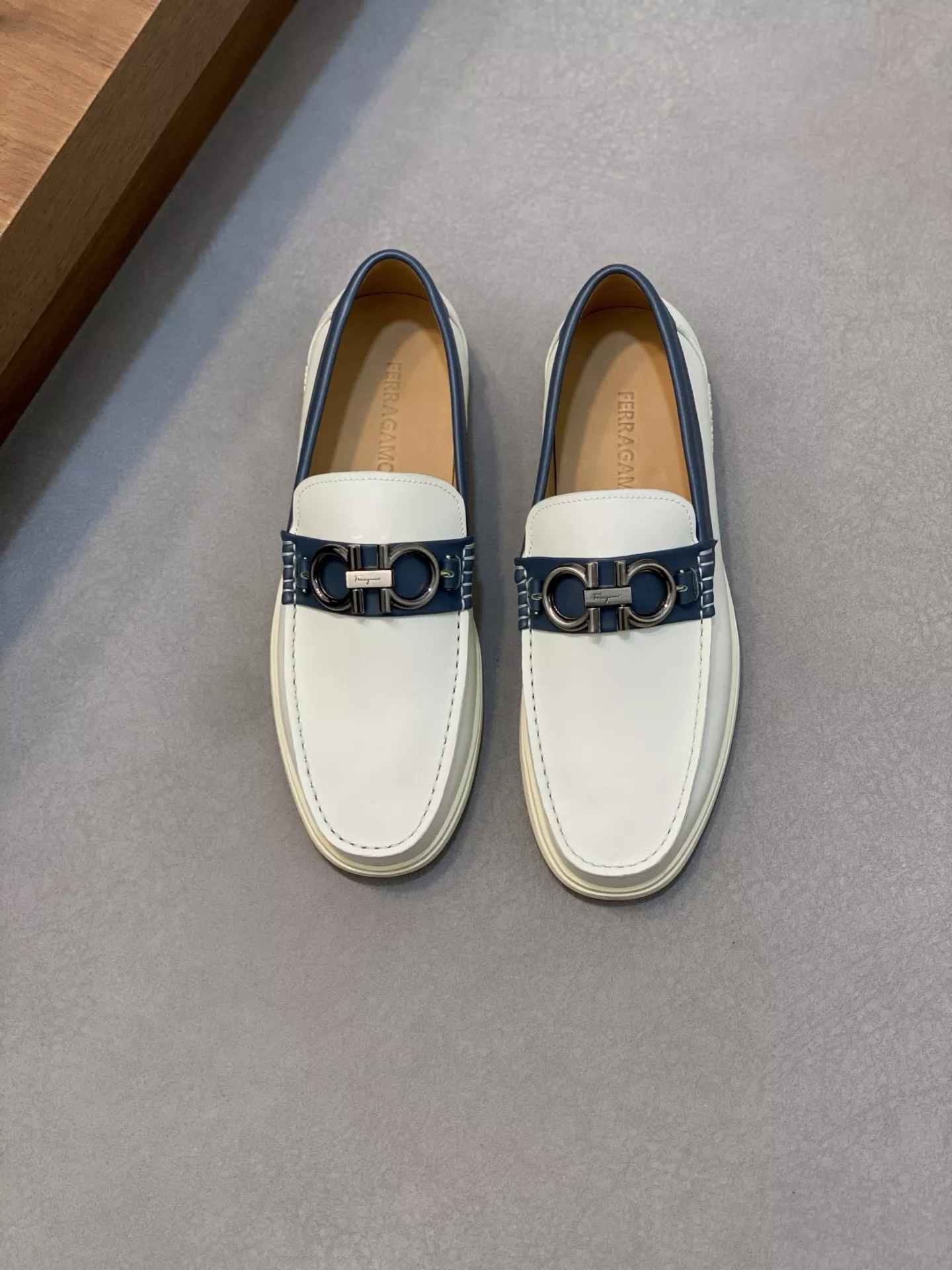 Salvatore Ferragamo Casual Shoes For Men Fashionable 8708