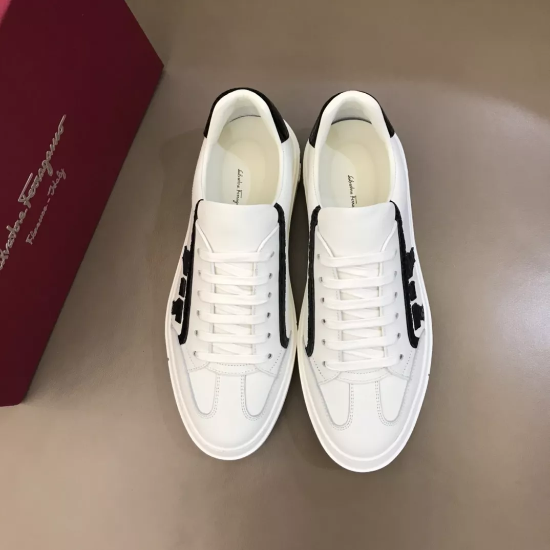 Salvatore Ferragamo Casual Shoes For Men Resilient 834