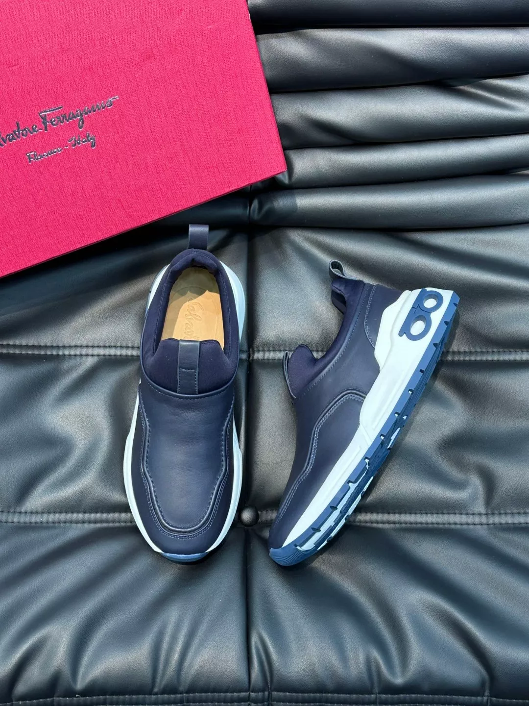 Salvatore Ferragamo Casual Shoes For Men Sleek 1049