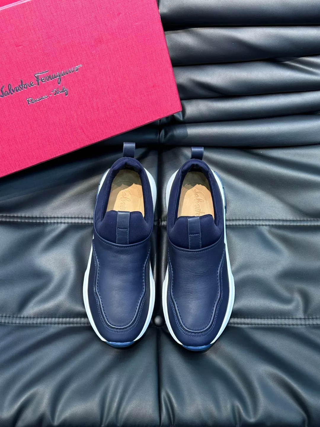 Salvatore Ferragamo Casual Shoes For Men Sleek 1049