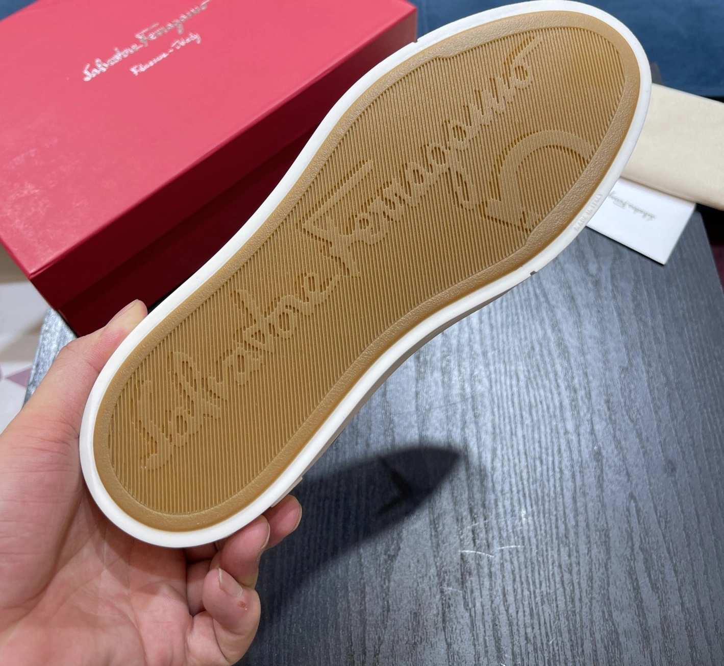 Salvatore Ferragamo Casual Shoes For Men Versatile 7751
