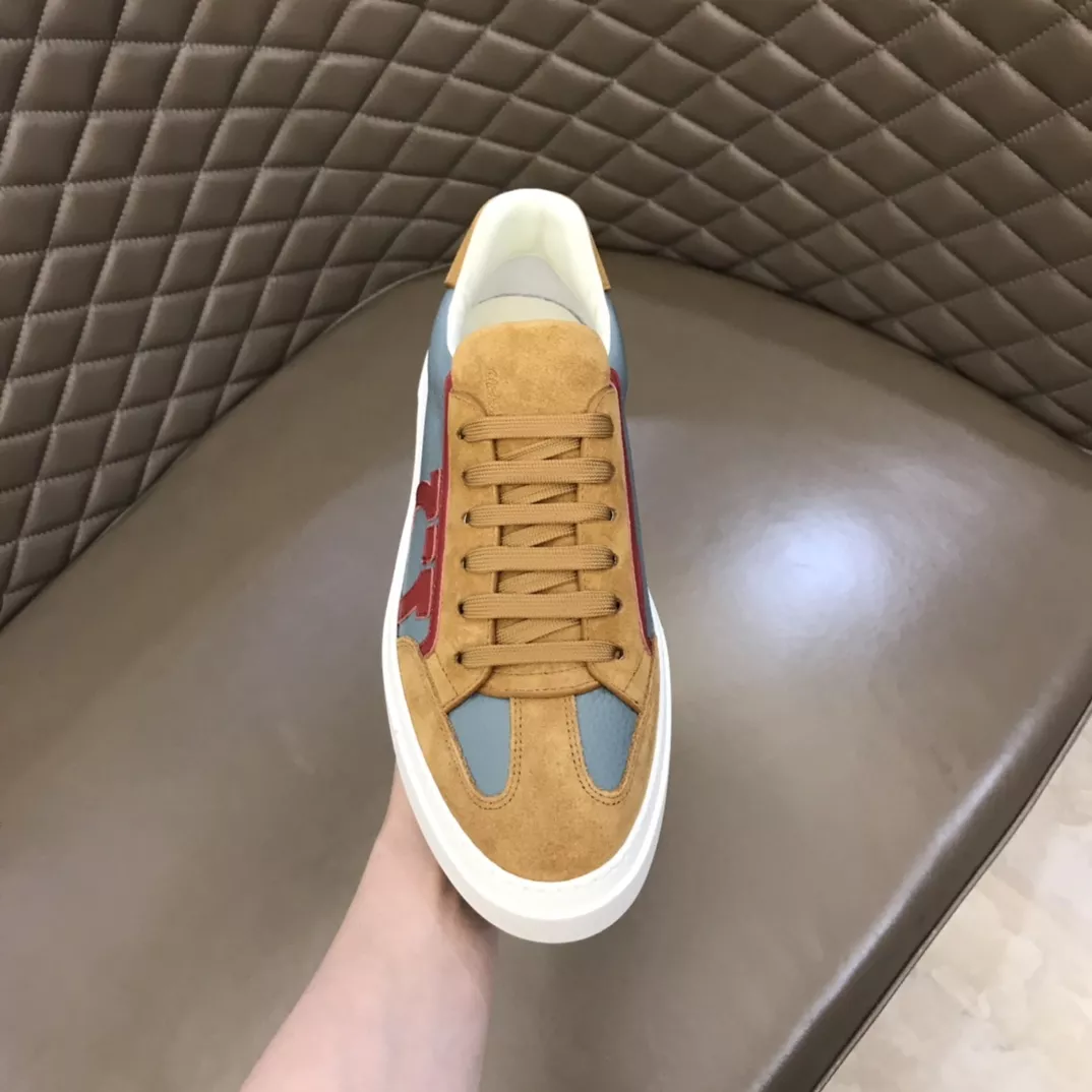 Salvatore Ferragamo Casual Shoes For Men Vibrant 4628