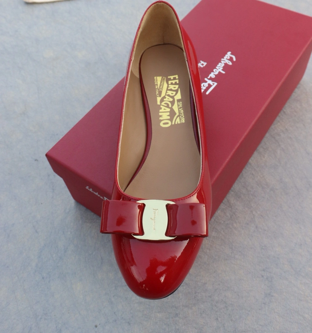 Salvatore Ferragamo Flat Shoes For Women Breathable 3115