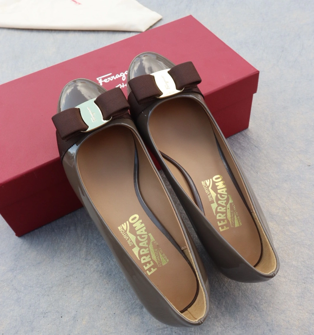 Salvatore Ferragamo Flat Shoes For Women Bright 5520