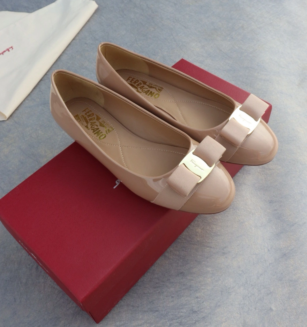 Salvatore Ferragamo Flat Shoes For Women Durable 7336