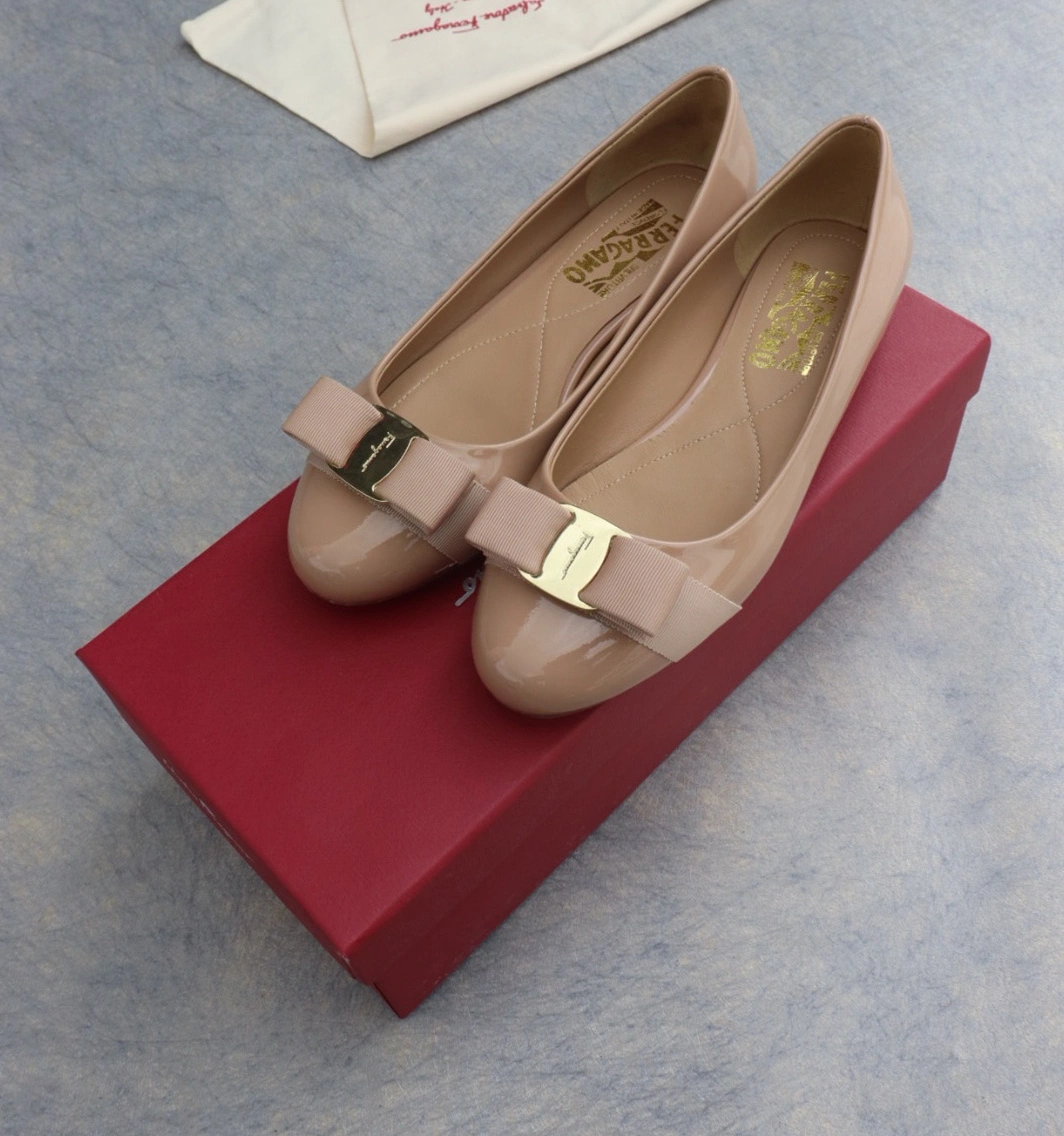 Salvatore Ferragamo Flat Shoes For Women Durable 7336
