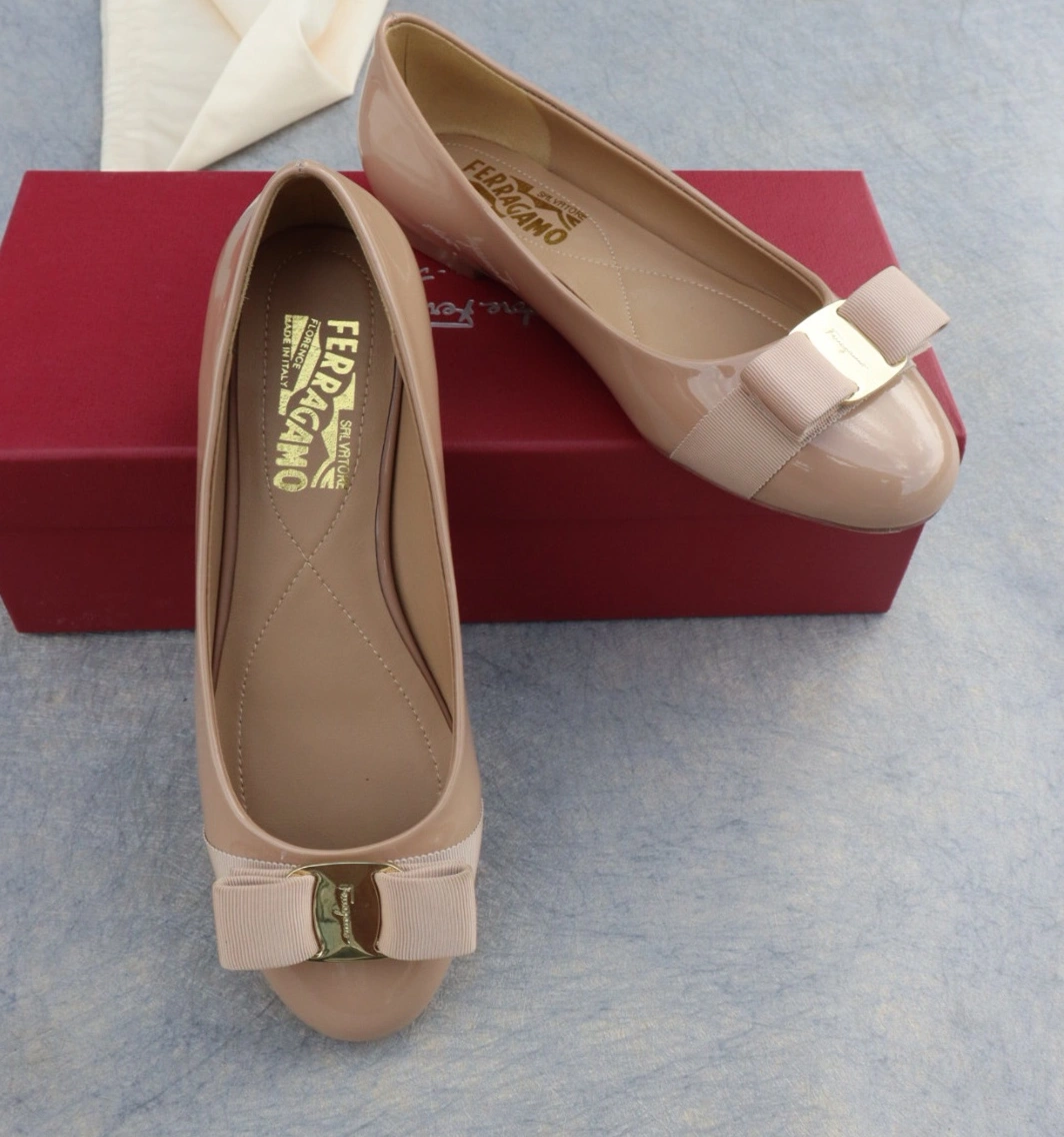 Salvatore Ferragamo Flat Shoes For Women Durable 7336