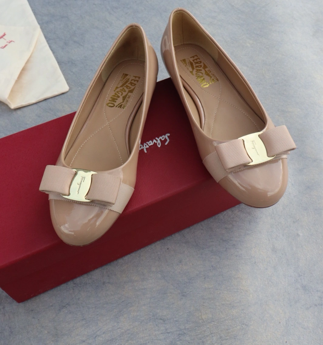 Salvatore Ferragamo Flat Shoes For Women Durable 7336