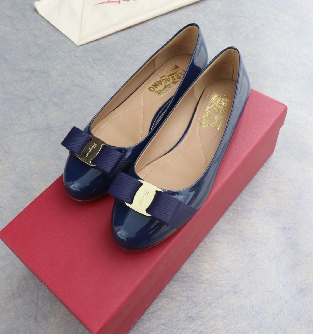 Salvatore Ferragamo Flat Shoes For Women EyeCatching 1274