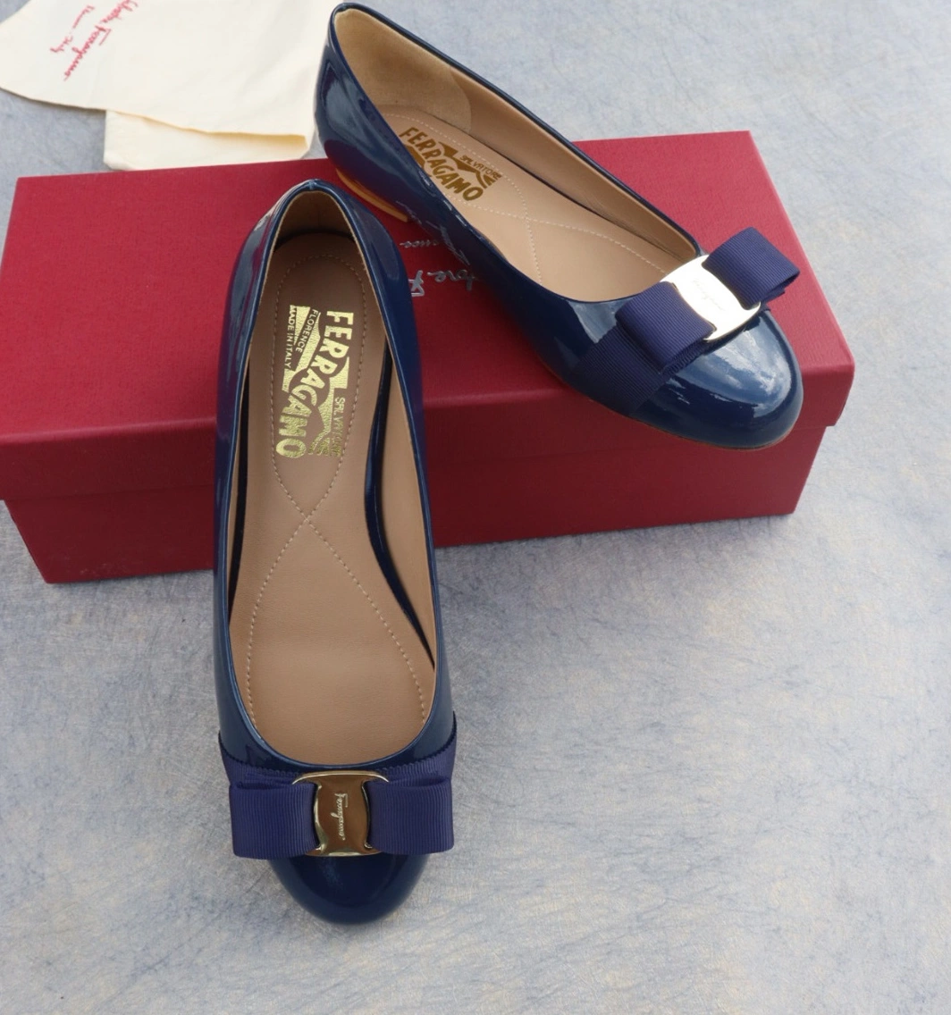 Salvatore Ferragamo Flat Shoes For Women EyeCatching 1274