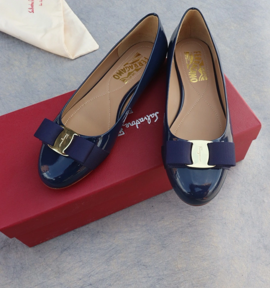 Salvatore Ferragamo Flat Shoes For Women EyeCatching 1274