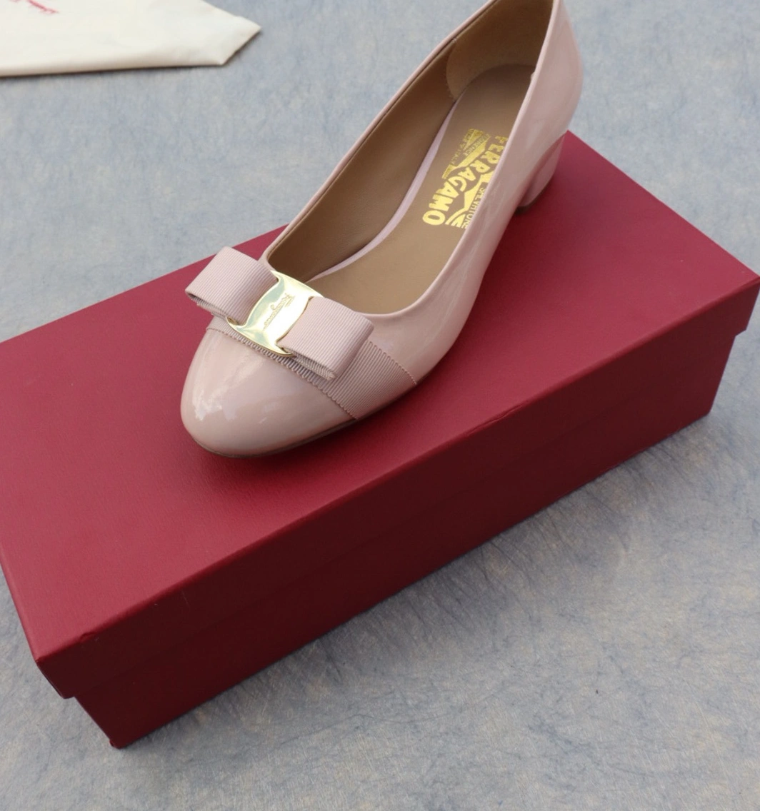 Salvatore Ferragamo Flat Shoes For Women HighQuality 1126