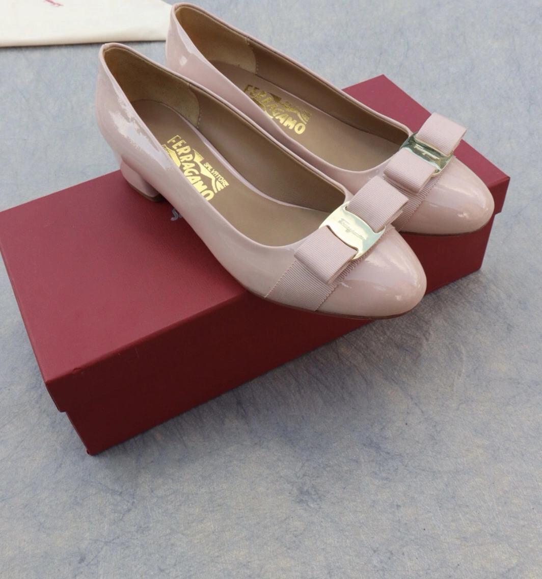 Salvatore Ferragamo Flat Shoes For Women HighQuality 1126