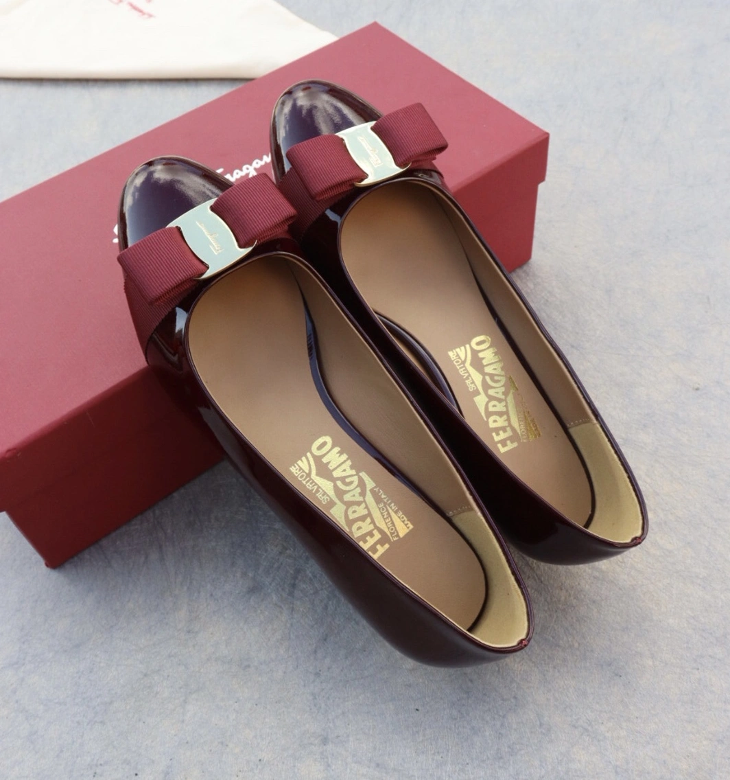 Salvatore Ferragamo Flat Shoes For Women HighQuality 7711