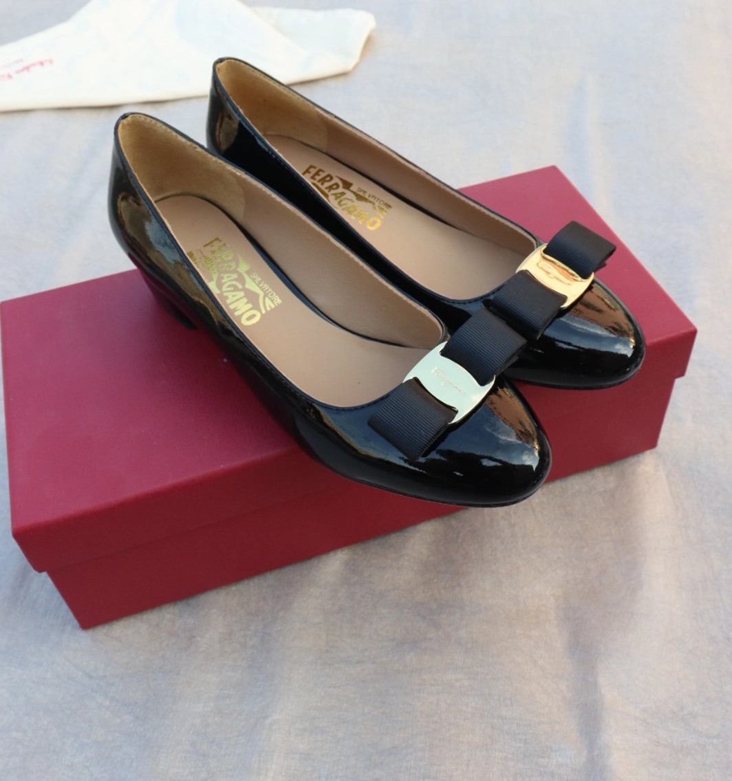 Salvatore Ferragamo Flat Shoes For Women Lightweight 7656