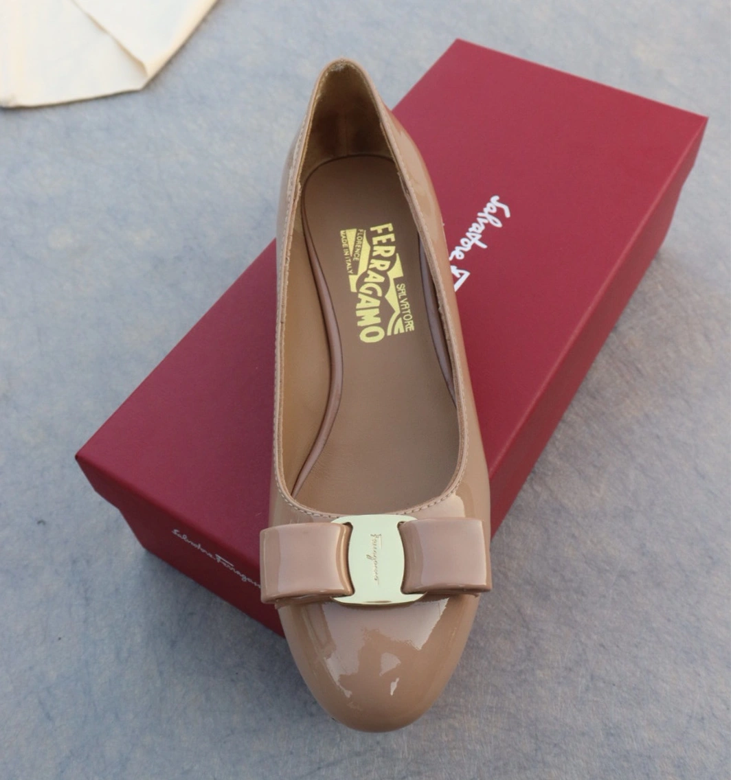 Salvatore Ferragamo Flat Shoes For Women Lightweight 9720