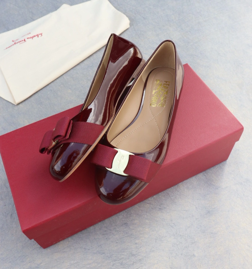 Salvatore Ferragamo Flat Shoes For Women ModernLook 256