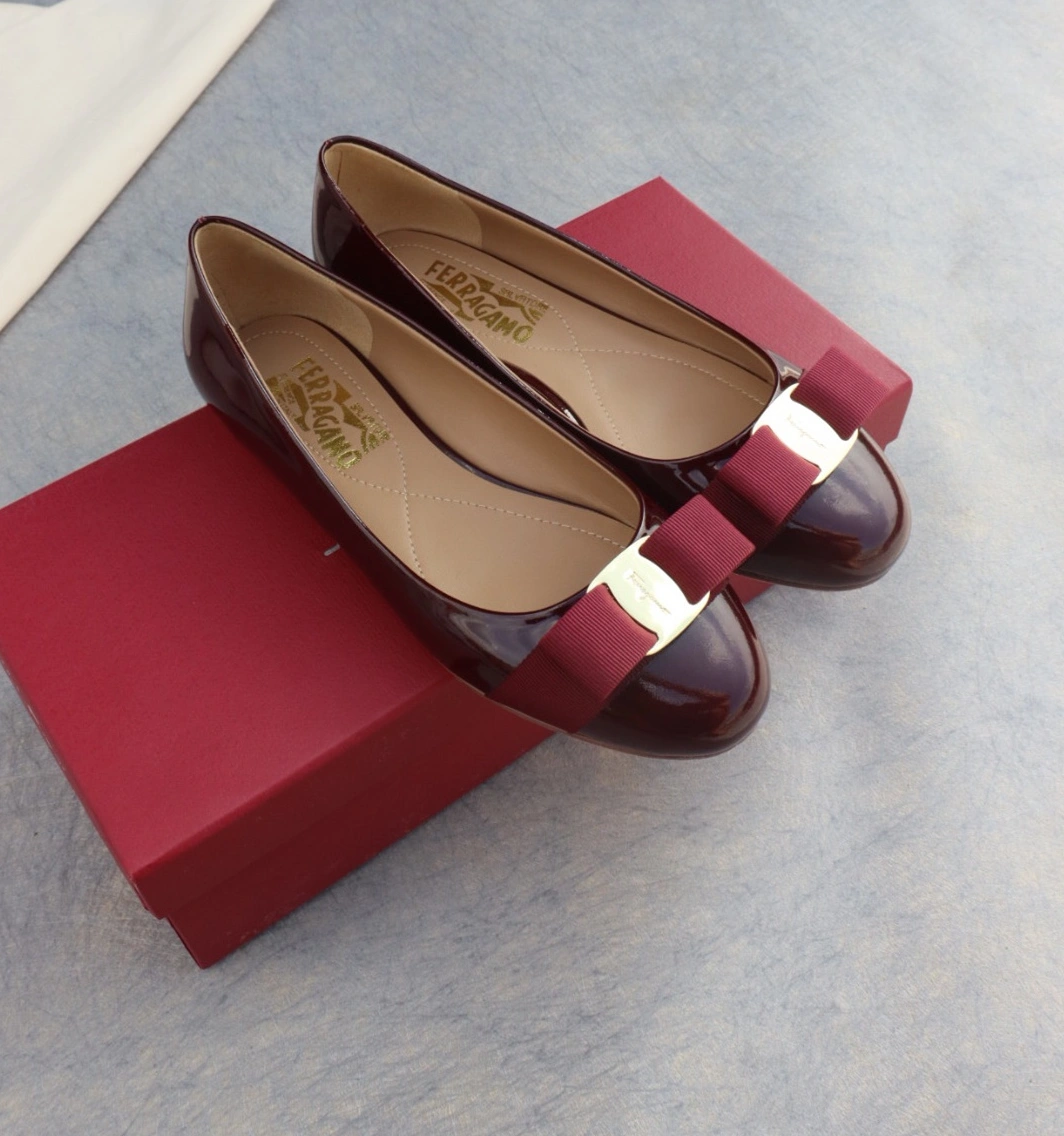 Salvatore Ferragamo Flat Shoes For Women ModernLook 256