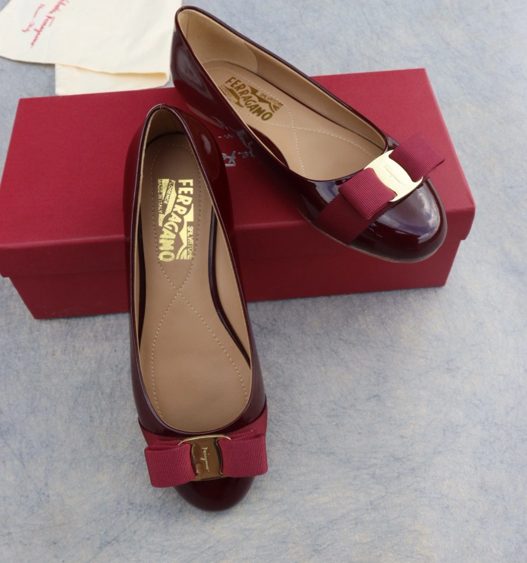Salvatore Ferragamo Flat Shoes For Women ModernLook 256