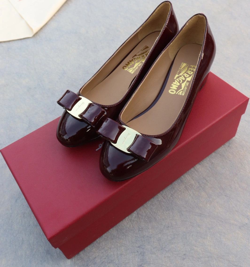 Salvatore Ferragamo Flat Shoes For Women Popular 2024